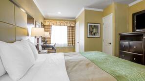 In-room safe, desk, laptop workspace, blackout drapes