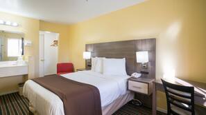 Individually furnished, iron/ironing board, free WiFi, bed sheets