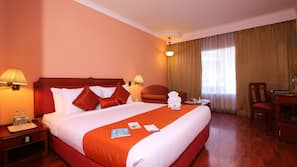 Premium bedding, minibar, in-room safe, desk