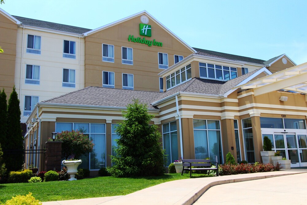 Exterior, Holiday Inn Effingham, an IHG Hotel