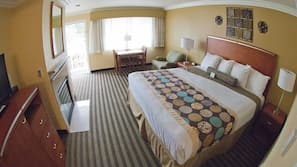 Pillowtop beds, desk, iron/ironing board, free WiFi