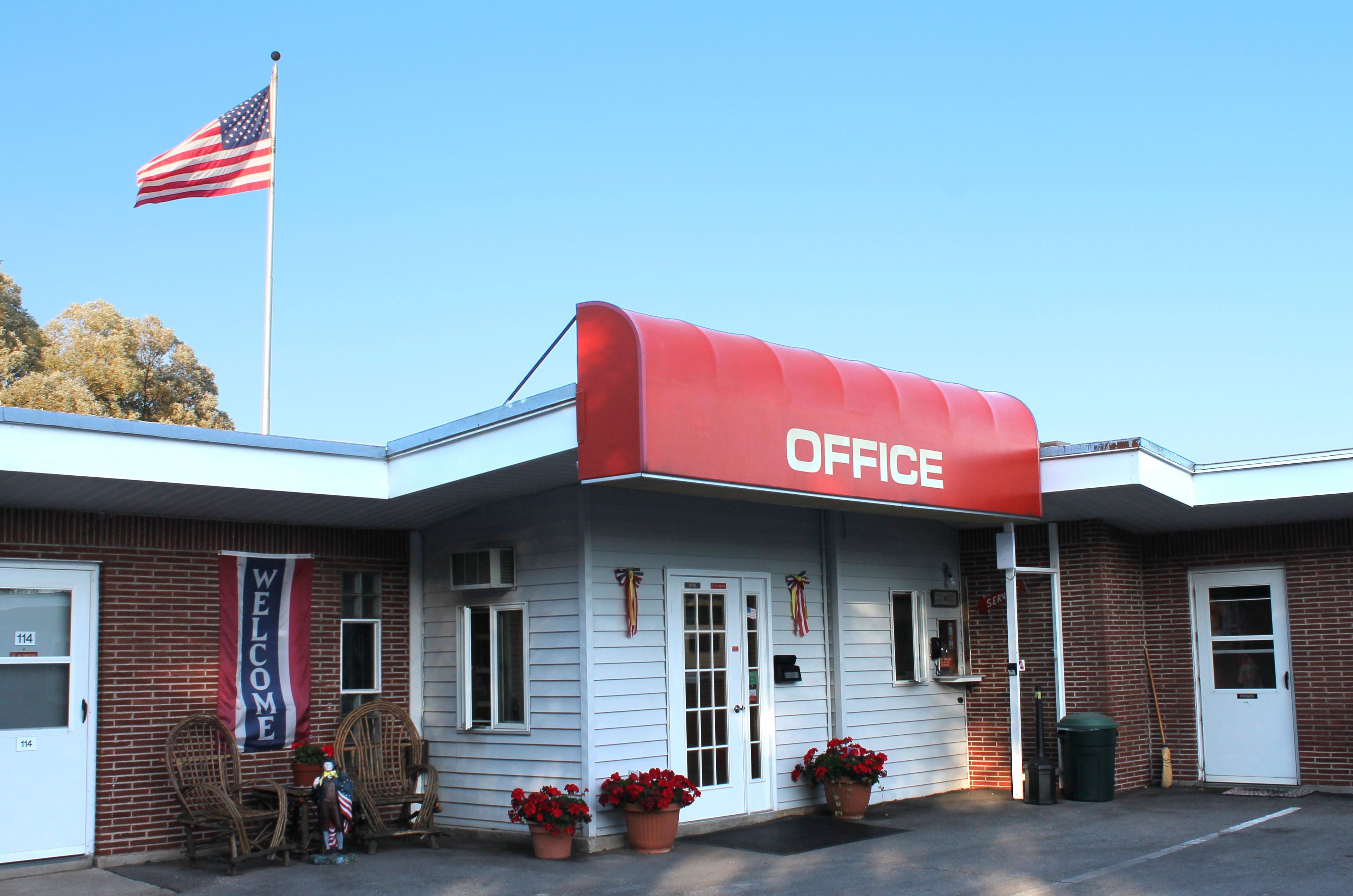 Budget Host Crestview Inn in Sault Ste. Marie, United States