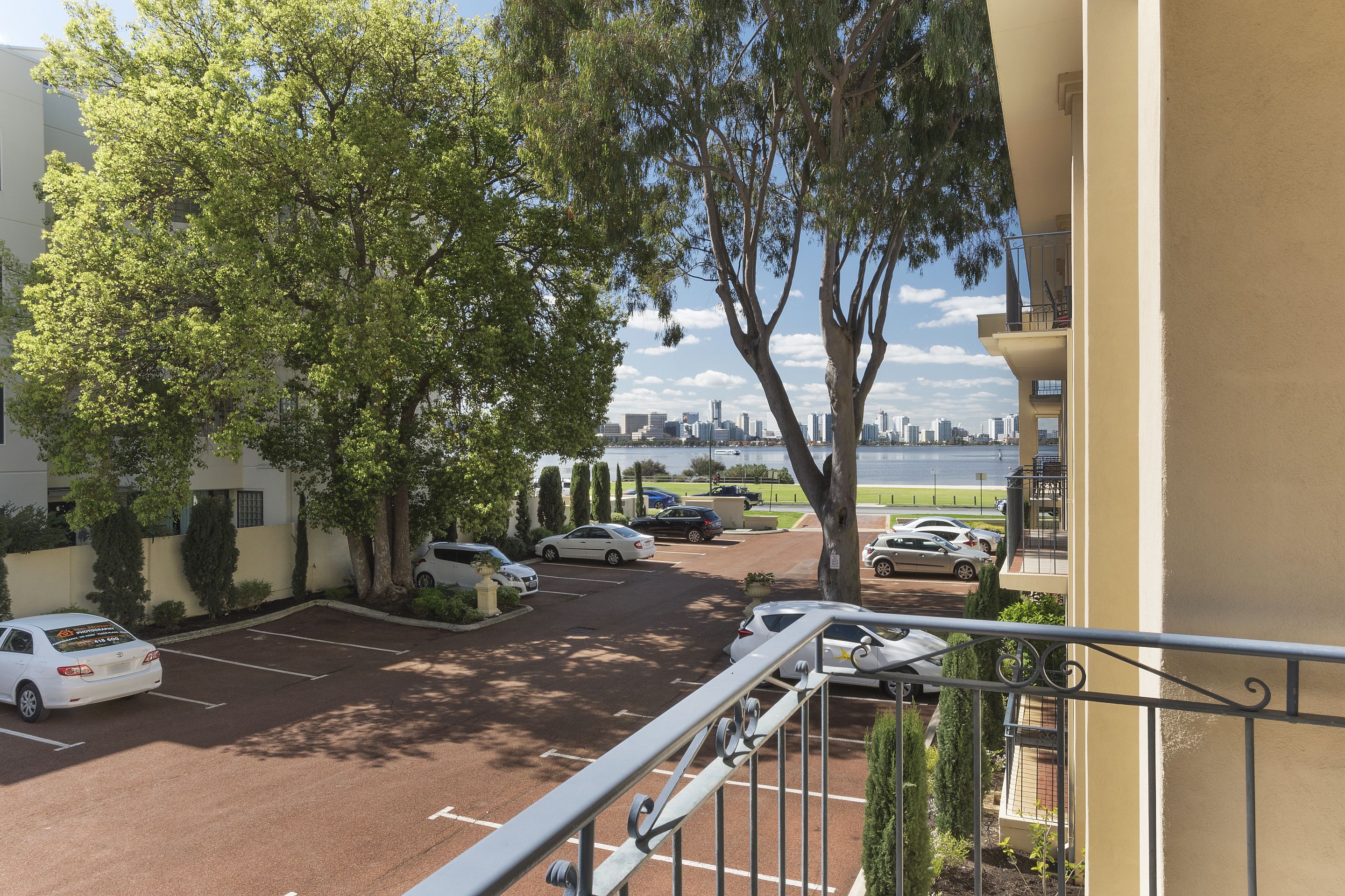 The Peninsula Riverside Serviced Apartments