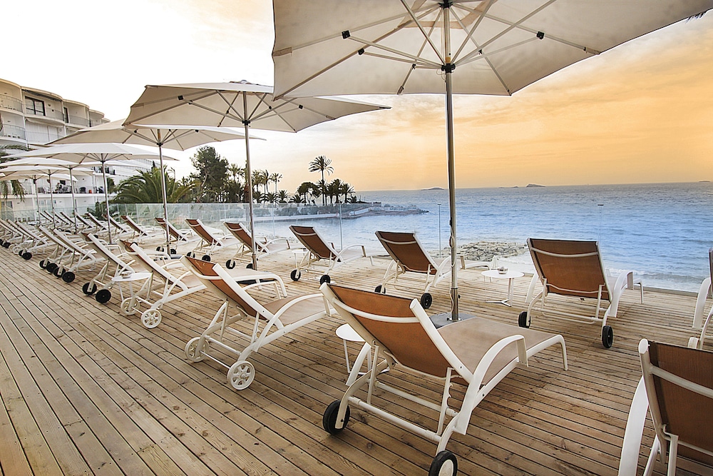 Hotel Nautico Ebeso: 2019 Room Prices $76, Deals & Reviews ...