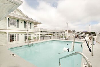 Key West Inn Millbrook