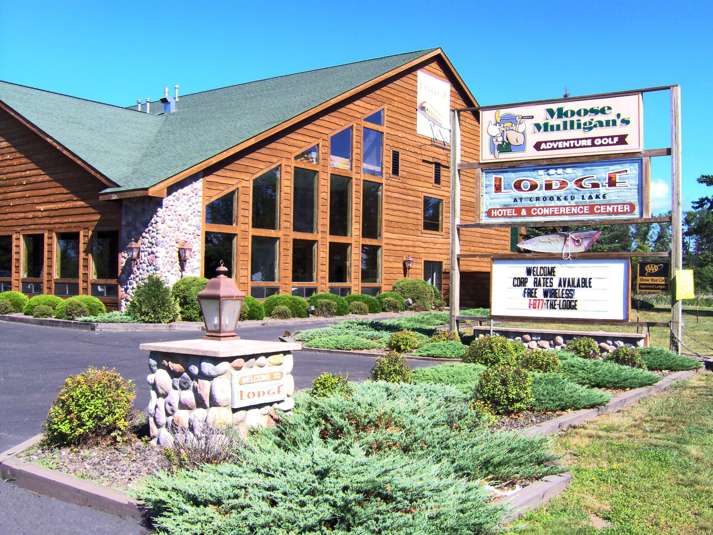 The Lodge At Crooked Lake In Siren Wi Expedia