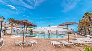 Outdoor pool, pool umbrellas