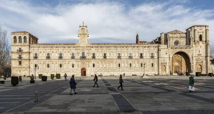 Parador de León