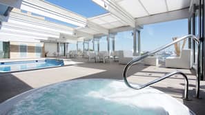 Outdoor pool, sun loungers