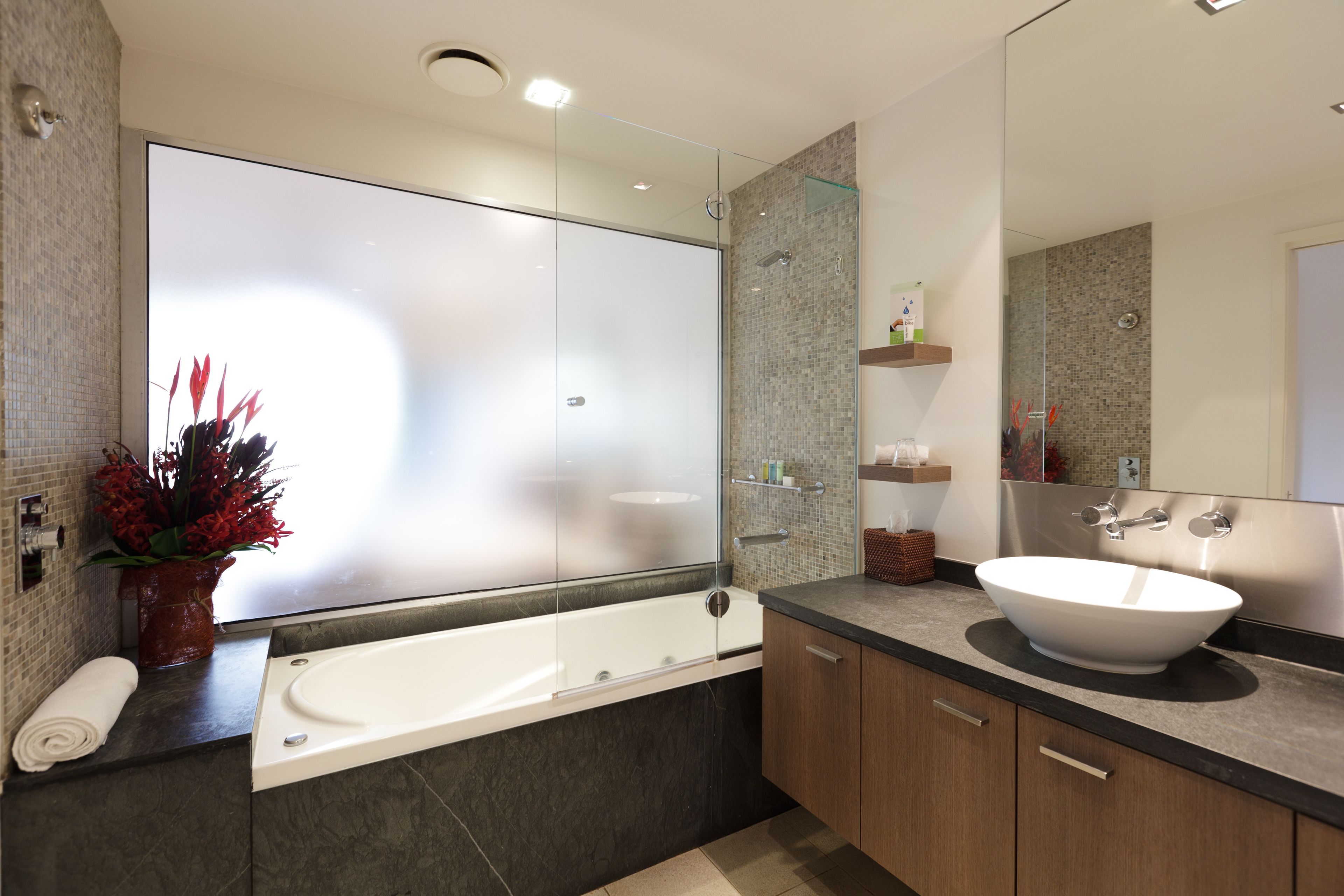 Pullman Palm Cove Sea Temple Resort and Spa