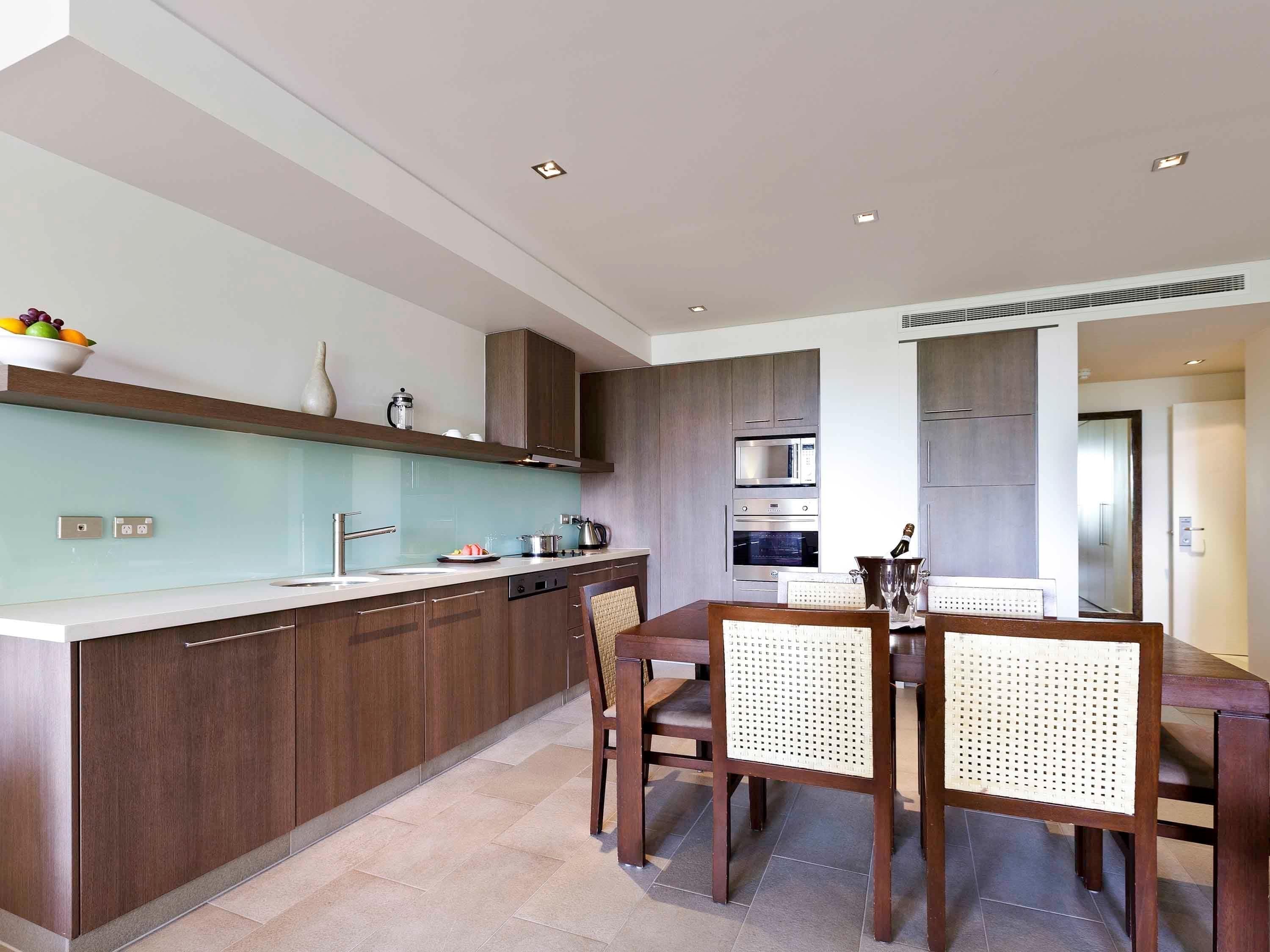 Pullman Palm Cove Sea Temple Resort and Spa