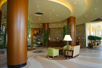 Www.fantasyspringsresort.com