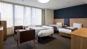Desk, blackout curtains, free WiFi, linens