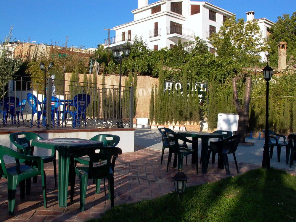 Hotel Calderon Cenes De La Vega Granada Hotel Calderon Cenes De La Vega Granada