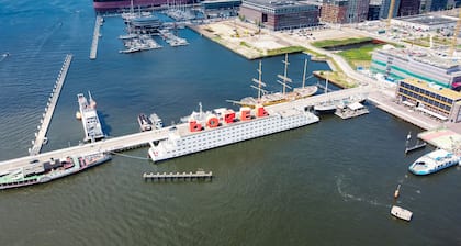 Botel