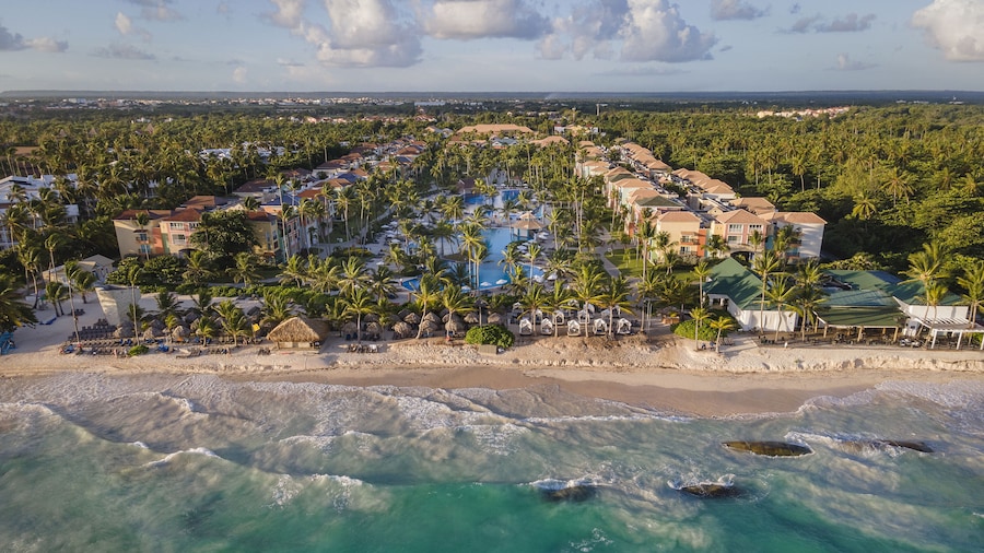 Ocean Blue & Sand Beach Resort - All Inclusive