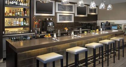 Courtyard by Marriott Tacoma Downtown