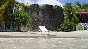 Private beach, white sand, sun loungers, beach towels