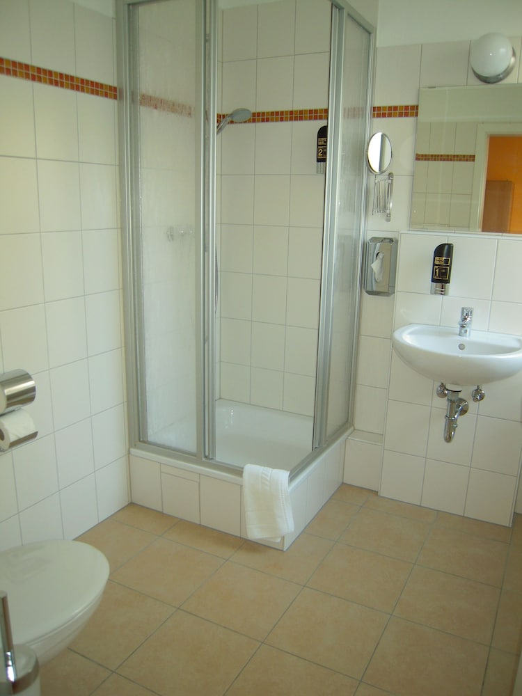Happygolucky Hotel Hostel Berlin Happygolucky Hotel Hostel Berlin