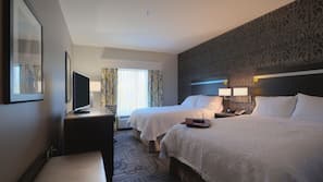 In-room safe, free cribs/infant beds, free WiFi, linens