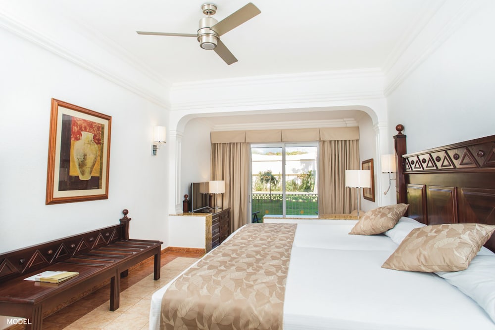 Riu Palace Cabo San Lucas All Inclusive: 2017 Room Prices, Deals