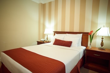 Hotel St James New York 118 Room Prices Reviews Travelocity