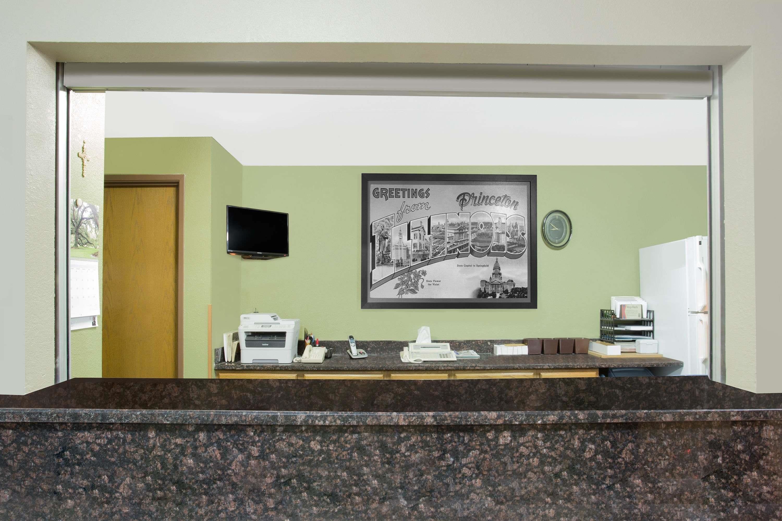 Super 8 Princeton