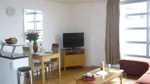 Plasma TV, DVD player