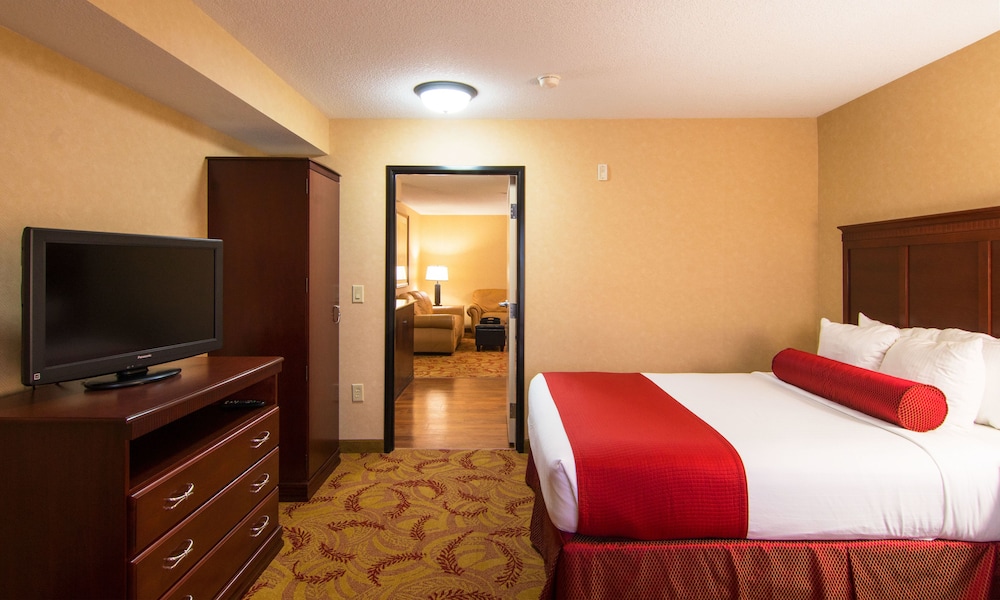 The Grand Hotel Salem in Salem Best Rates & Deals on Orbitz