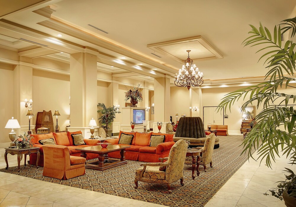 The Grand Hotel Salem in Salem Best Rates & Deals on Orbitz