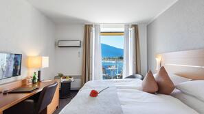 Minibar, in-room safe, desk, blackout curtains