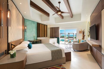 Hilton Playa Del Carmen An All Inclusive Adult Resort Newly Renovated Playa Del Carmen 287 Room Prices Reviews Travelocity