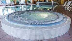 Indoor spa bath