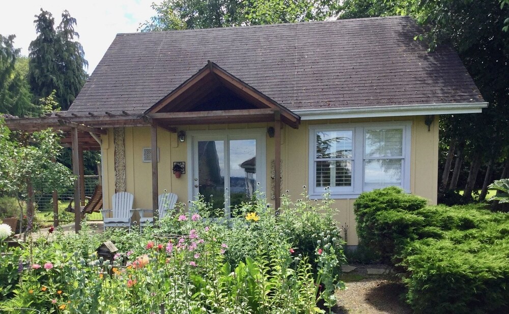 Country Cottage Of Langley Langley Usa Best Price Guarantee