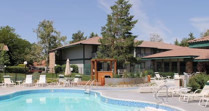 Thunderbird Resort Club