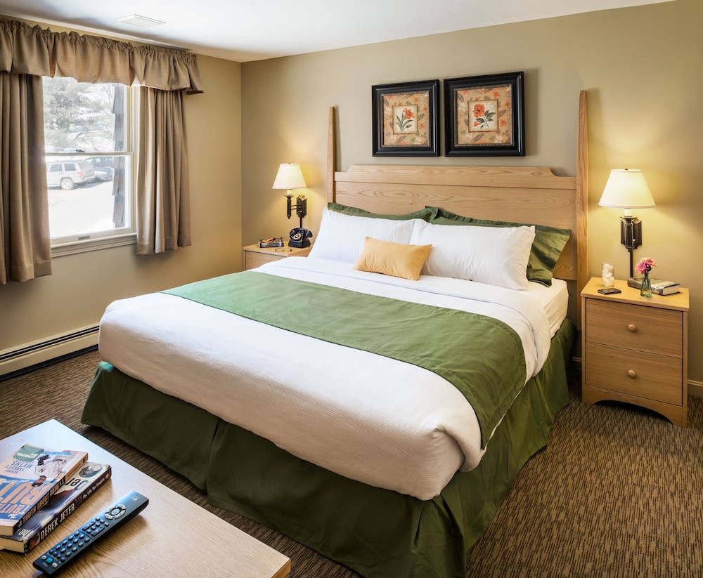 Steele Hill Resorts in Sanbornton Best Rates & Deals on Orbitz