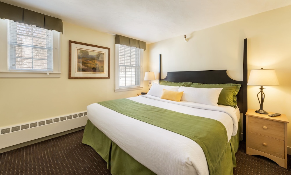 Steele Hill Resorts in Sanbornton Best Rates & Deals on Orbitz