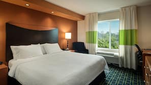 Premium bedding, in-room safe, desk, blackout drapes