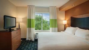 Premium bedding, in-room safe, desk, blackout drapes