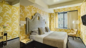 Egyptian cotton sheets, hypo-allergenic bedding, pillow top beds