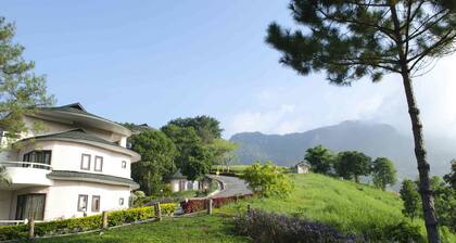 Imperial Phukaew Hill Resort