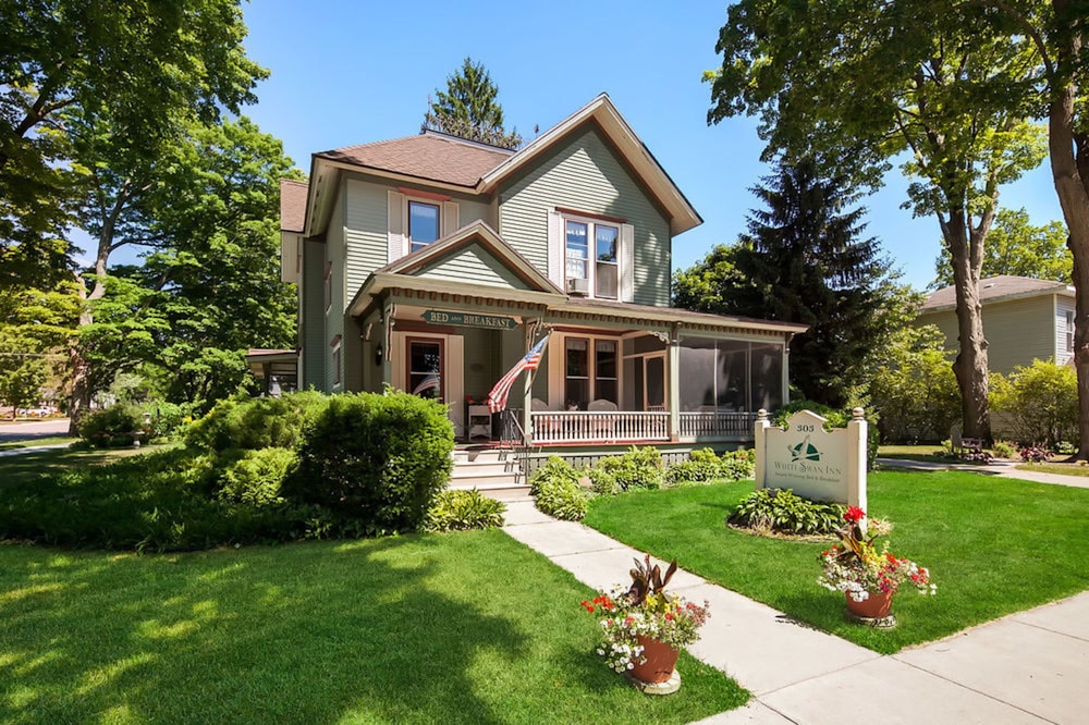 White Swan Inn Bed Breakfast White Swan Inn Bed Breakfast
