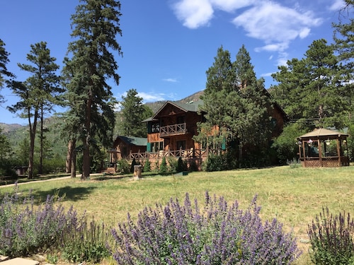 Best Cabins In Colorado Springs For 2020 Find Cheap 79 Cabins