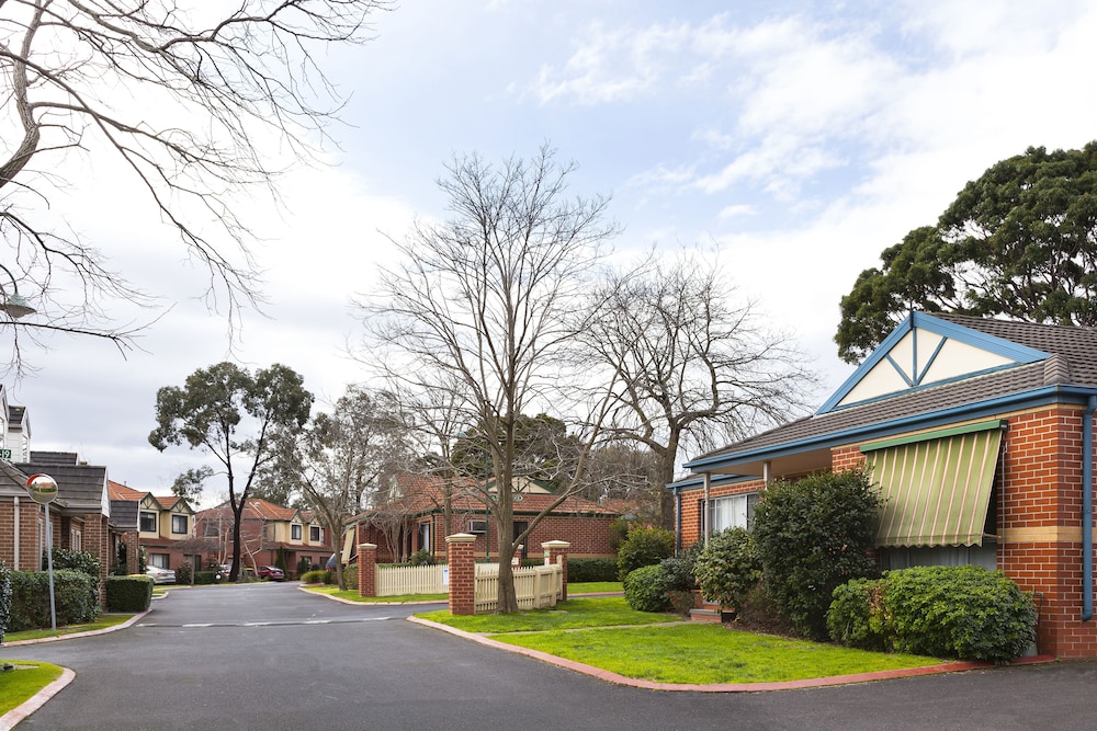 Park Avenue - Forest Hill