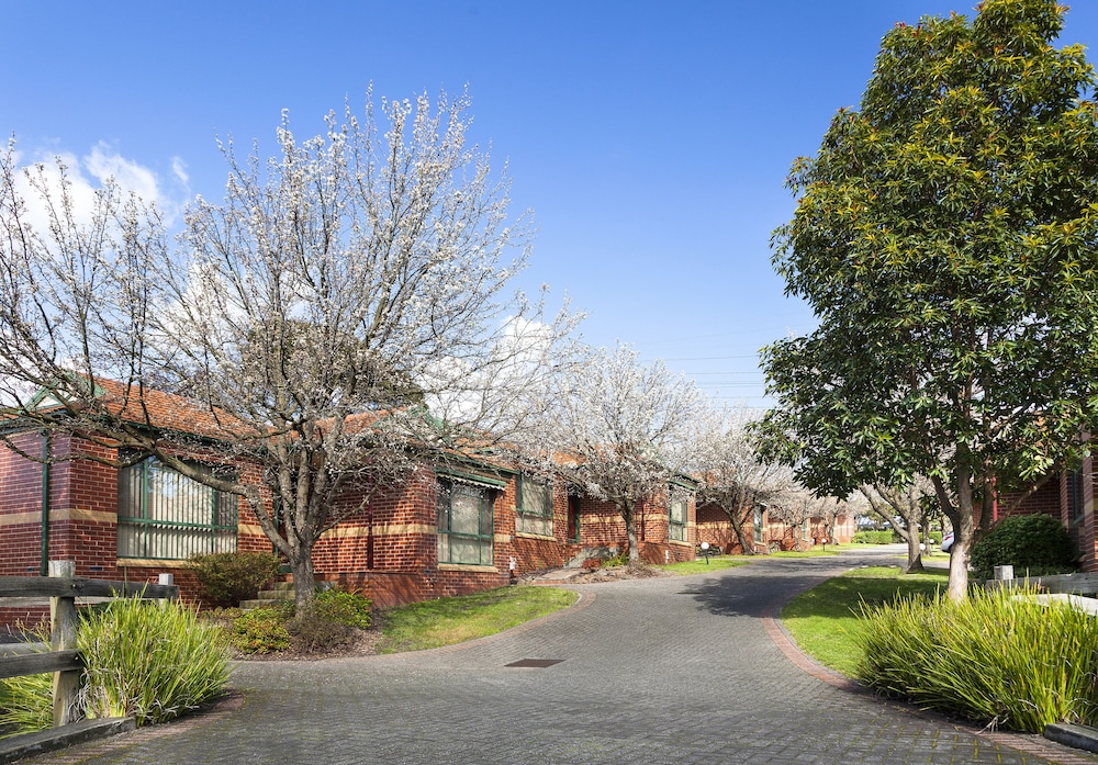 Mt Waverley Townhouses