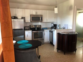 crescent club siesta key yelp