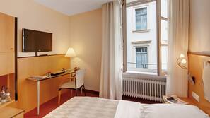 Allergikerbettwaren, Daunenbettdecken, Betten mit Memory-Foam-Matratzen