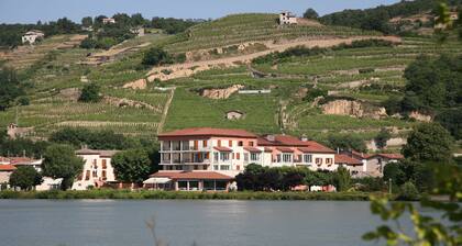 Le Beau Rivage
