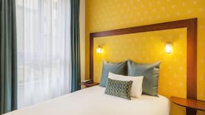 In-room safe, blackout drapes, soundproofing, free WiFi