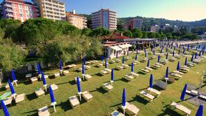 Spiaggia privata nelle vicinanze, massaggi sulla spiaggia